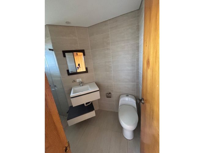 Casa de 4 alcobas en arriendo en Escobero, Medellín, 470 m² · foto 15 de 15
