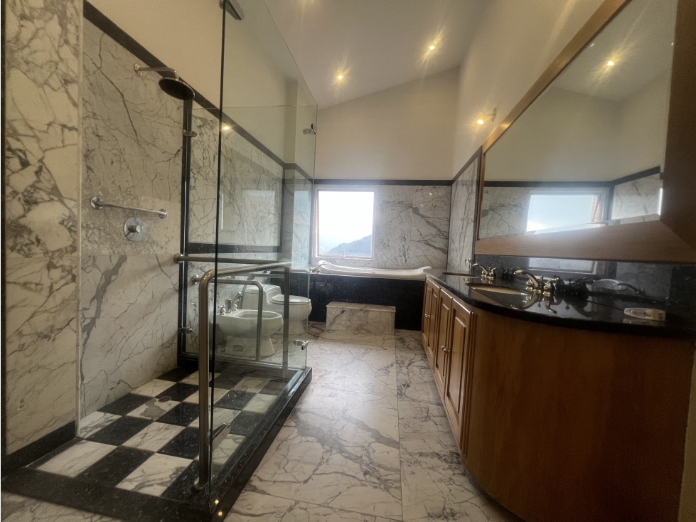 Apartamento en venta en Chicó Alto, Bogotá · foto 14 de 20