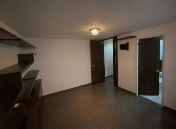 Apartaestudio en venta en Marly, Bogotá, 31 m² · foto 3 de 19