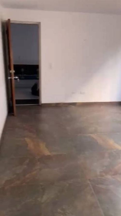Apartaestudio en venta en Marly, Bogotá, 31 m² · foto 7 de 19
