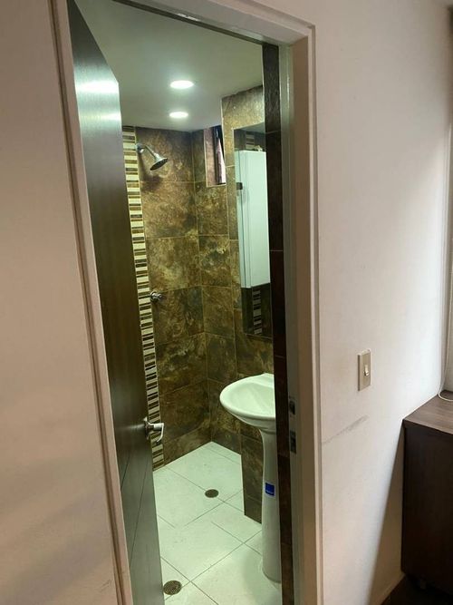 Apartaestudio en venta en Marly, Bogotá, 31 m² · foto 11 de 19