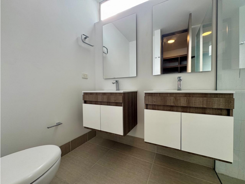 Apartamento en venta en Loma De Las Brujas, Envigado · foto 12 de 21