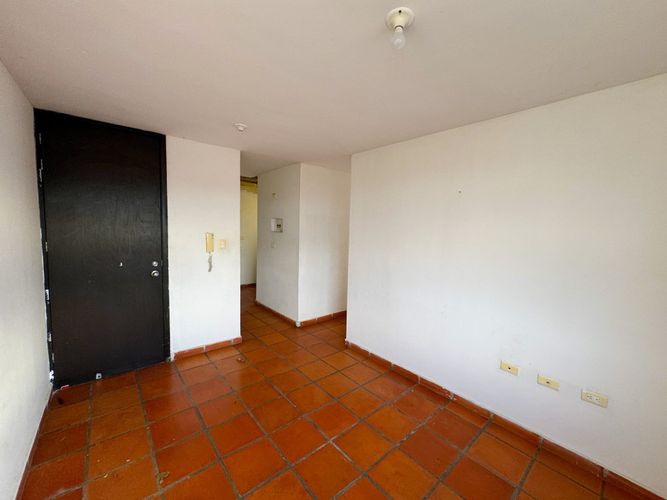 Apartamento de 3 alcobas en venta en Villa Antigua, Villa del Rosario, 50 m² · foto 3 de 16