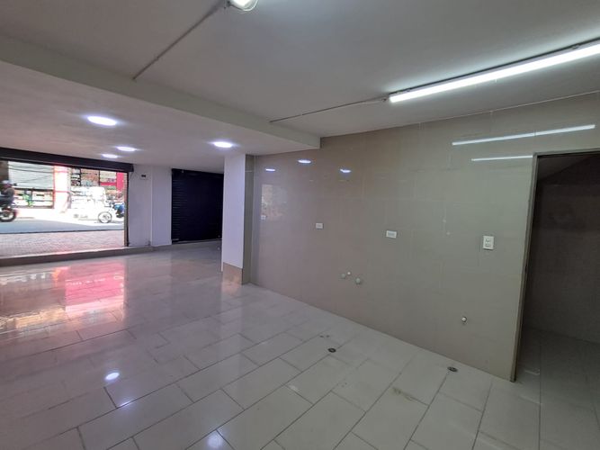 Local en arriendo en Laureles, Medellín, 45 m² · foto 2 de 18