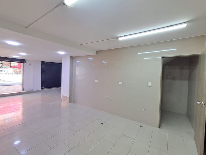 Local en arriendo en Laureles, Medellín, 45 m² · foto 3 de 18