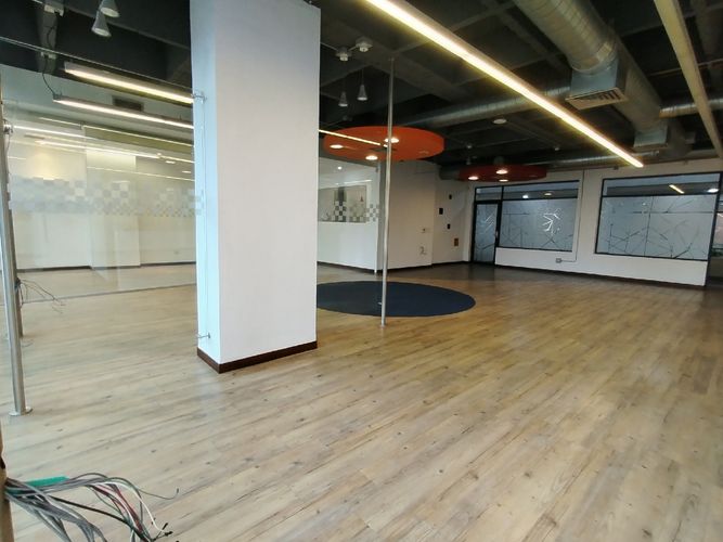 Oficina en arriendo en Astorga, Medellín, 203 m² · foto 5 de 10