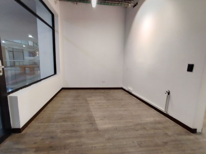 Oficina en arriendo en Astorga, Medellín, 203 m² · foto 9 de 10