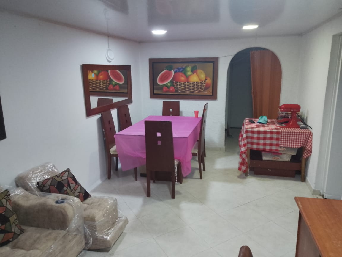 Casa en venta en Villa Del Prado, Bogotá · foto 9 de 11
