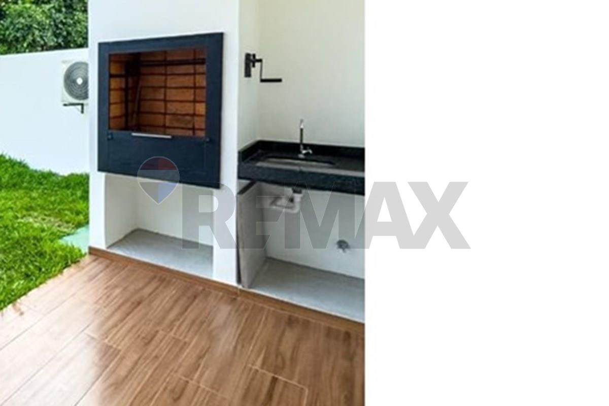 ÁM- Exclusivo Dúplex Premium en Fernando, Zona Sur: Ubicación Privilegiada y Estilo de Vida Superior. — foto 3