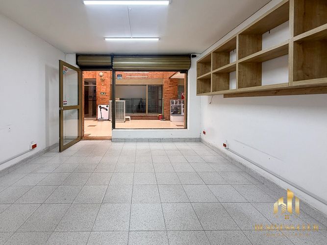 Local en venta en Laura Vicuña, Chía, 18 m² · foto 2 de 4