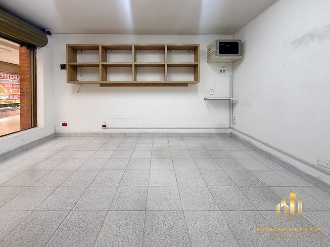 Local en venta en Laura Vicuña, Chía, 18 m² · foto 3 de 4