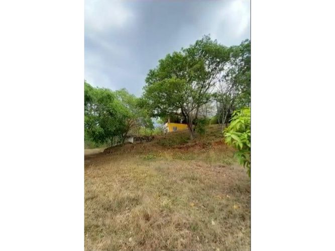 Finca en venta en Bonda, Santa Marta · foto 2 de 5