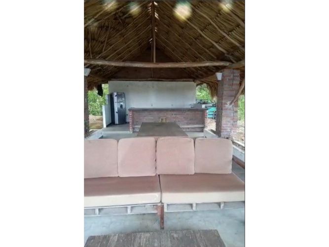 Finca en venta en Bonda, Santa Marta · foto 4 de 5