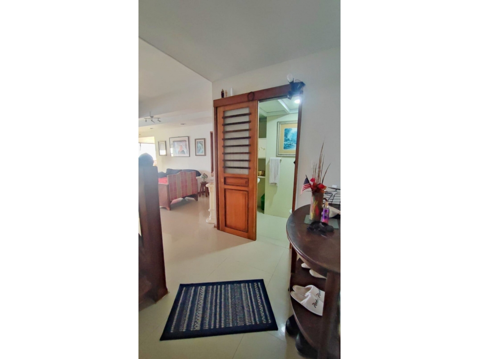 Apartamento en venta en El Laguito, Cartagena · foto 4 de 18
