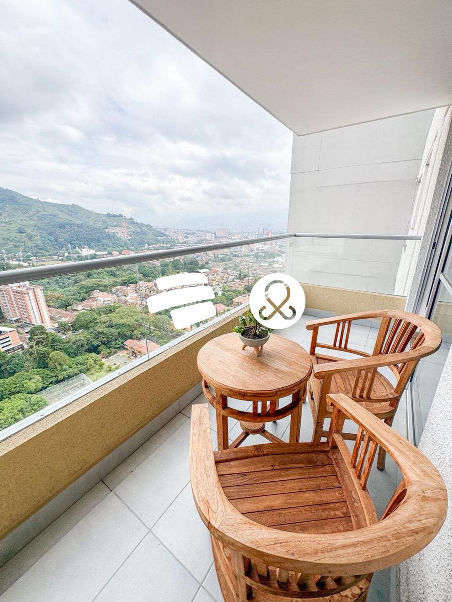 Apartamento en venta en Viviendas Del Sur, Itagüí · foto 2 de 19