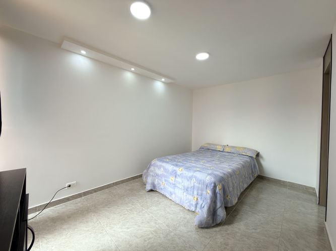 Apartamento de 3 alcobas en venta en Echavarria, Madrid, 65 m² · foto 18 de 19