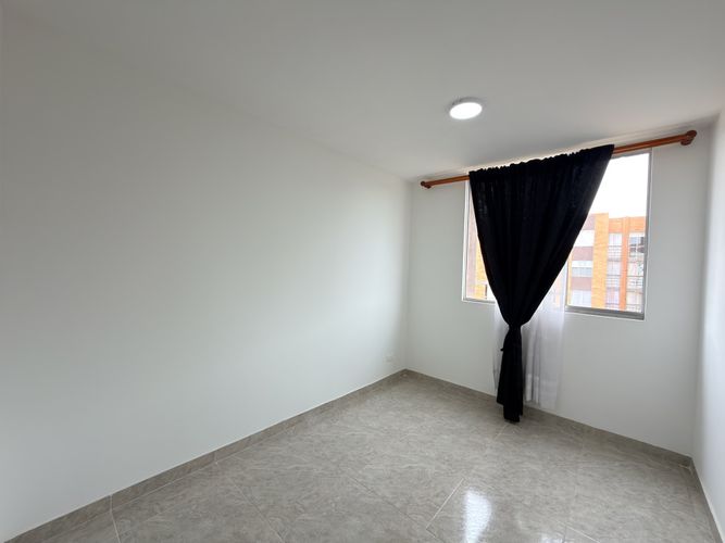 Apartamento de 3 alcobas en venta en Echavarria, Madrid, 65 m² · foto 19 de 19