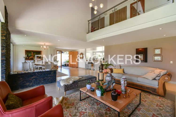 Casa de 6 alcobas en venta en San Nicolas, La Ceja, 458 m² · foto 2 de 18