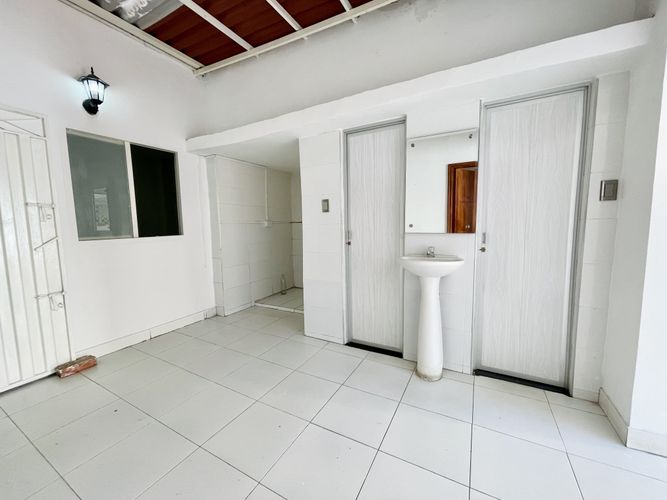 Casa de 4 alcobas en venta en 11 De Noviembre, Los Patios, 204 m² · foto 5 de 23
