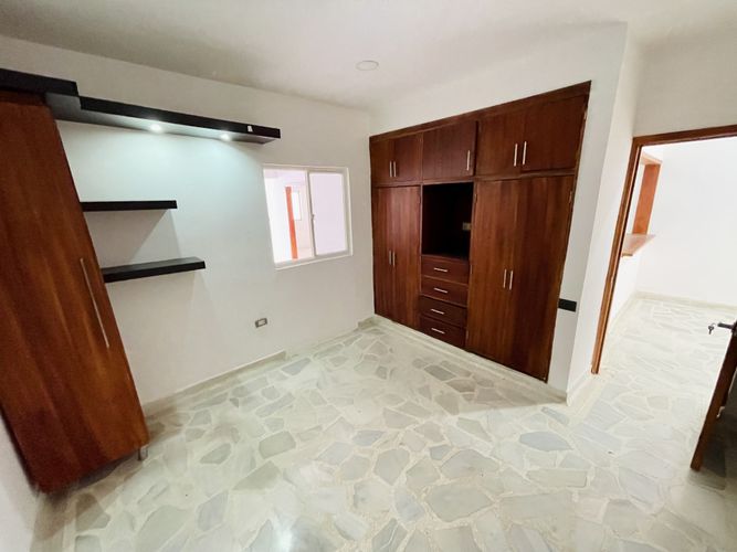 Casa de 4 alcobas en venta en 11 De Noviembre, Los Patios, 204 m² · foto 9 de 23