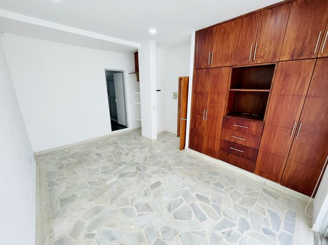 Casa de 4 alcobas en venta en 11 De Noviembre, Los Patios, 204 m² · foto 10 de 23