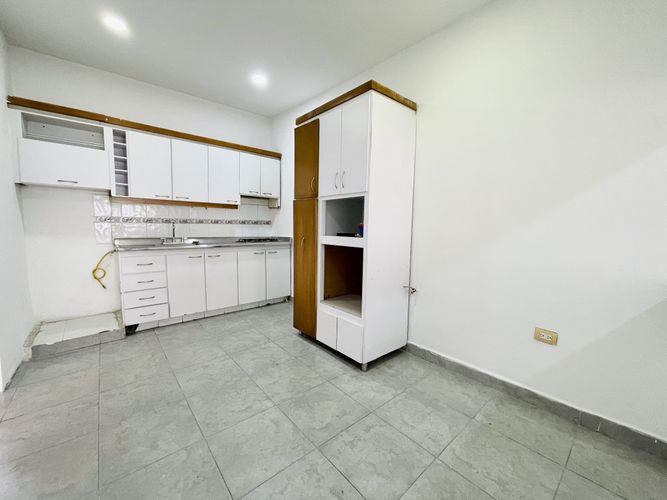 Casa de 4 alcobas en venta en 11 De Noviembre, Los Patios, 204 m² · foto 12 de 23