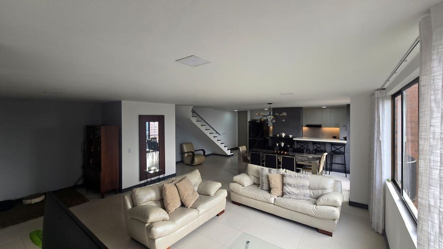 Apartamento en venta en Ditaires, Itagüí · foto 3 de 24