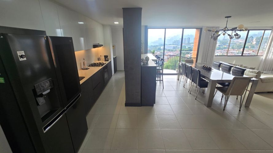 Apartamento en venta en Ditaires, Itagüí · foto 9 de 24