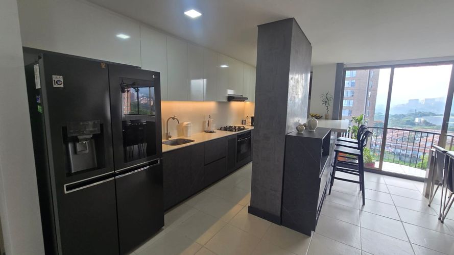 Apartamento en venta en Ditaires, Itagüí · foto 12 de 24