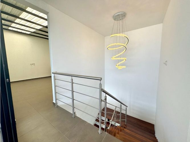 Casa de 5 alcobas en venta en Las Mercedes, Jamundí, 480 m² · foto 10 de 22
