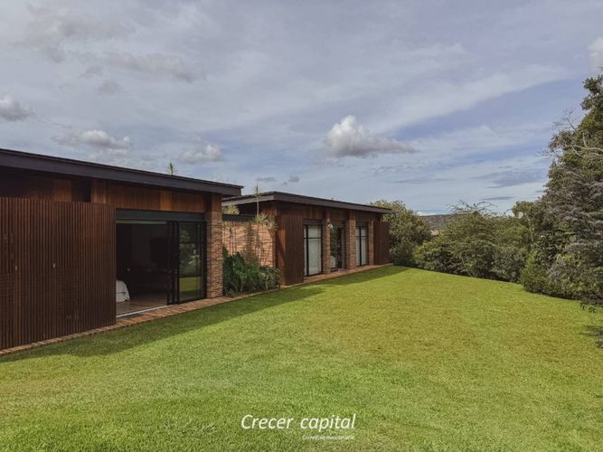 Casa de 3 alcobas en venta en Las Palmas, Envigado, 464 m² · foto 6 de 24