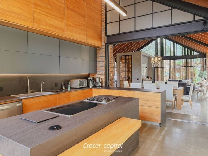 Casa de 3 alcobas en venta en Las Palmas, Envigado, 464 m² · foto 16 de 24