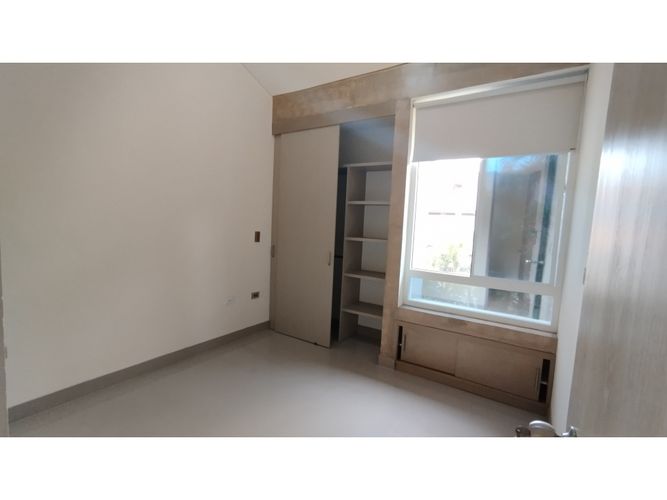 Casa de 3 alcobas en venta en El Castillo, Jamundí, 315 m² · foto 8 de 24