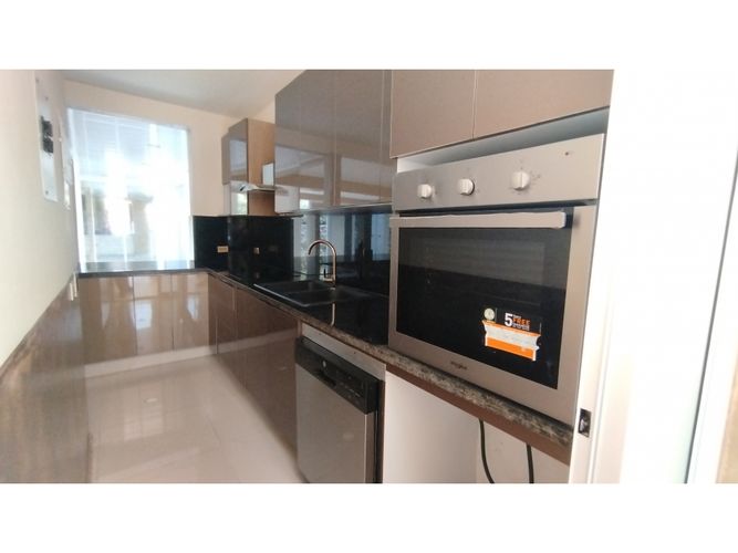 Casa de 3 alcobas en venta en El Castillo, Jamundí, 315 m² · foto 12 de 24