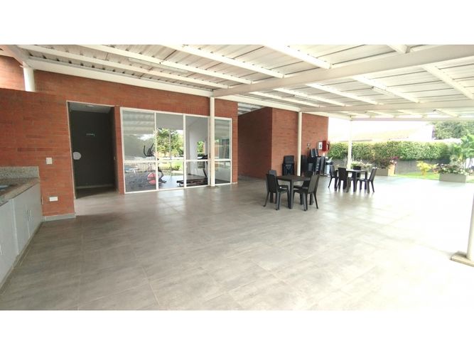 Casa de 3 alcobas en venta en El Castillo, Jamundí, 315 m² · foto 24 de 24