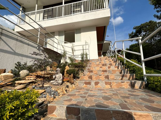 Casa de 5 alcobas en venta en Porerito, Jamundí, 1570 m² · foto 14 de 24