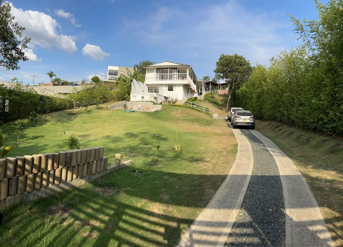 Casa de 5 alcobas en venta en Porerito, Jamundí, 1570 m² · foto 15 de 24