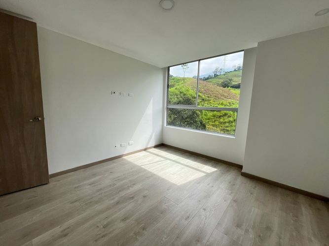 Apartamento en venta en Las Palmas, Envigado · foto 4 de 18