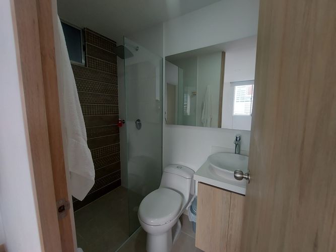 Apartamento de 3 alcobas en arriendo en El Poblado, Medellín, 75 m² · foto 11 de 15