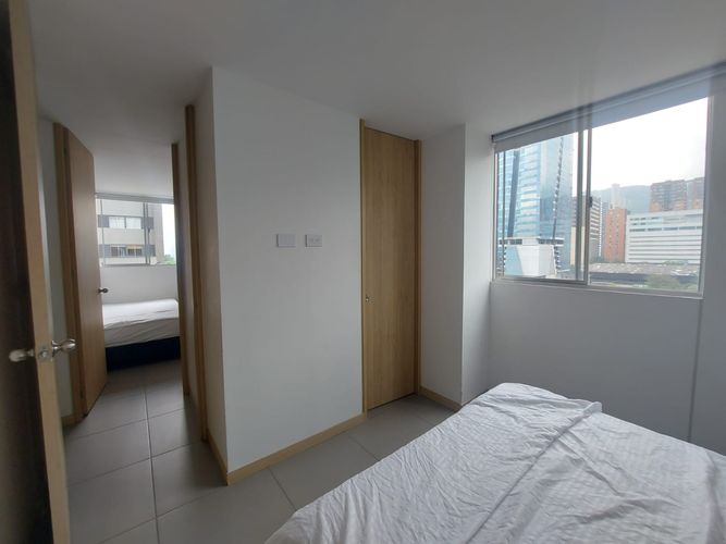 Apartamento de 3 alcobas en arriendo en El Poblado, Medellín, 75 m² · foto 13 de 15