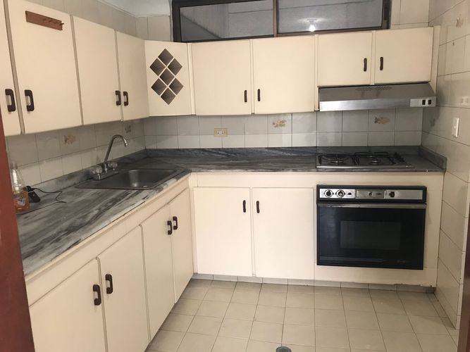 Apartamento de 3 alcobas en venta en Granada, Cali, 125 m² · foto 4 de 20