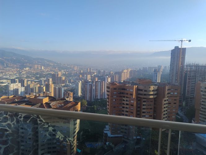 Apartamento de 4 alcobas en venta en Loma De La Doctora, Sabaneta, 120 m² · foto 2 de 15