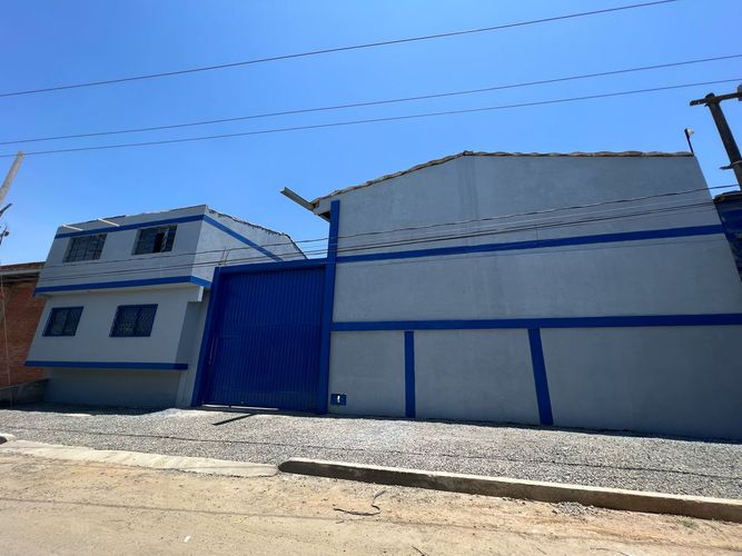 Bodega en venta en Juanchito, Candelaria, 1300 m² · foto 2 de 8