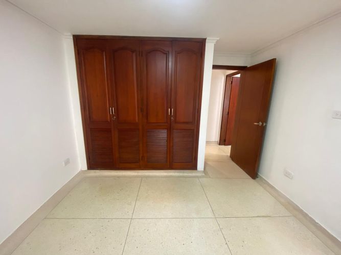Apartamento de 2 alcobas en venta en Conjunto Residencial El Encanto, Barranquilla, 80 m² · foto 7 de 14