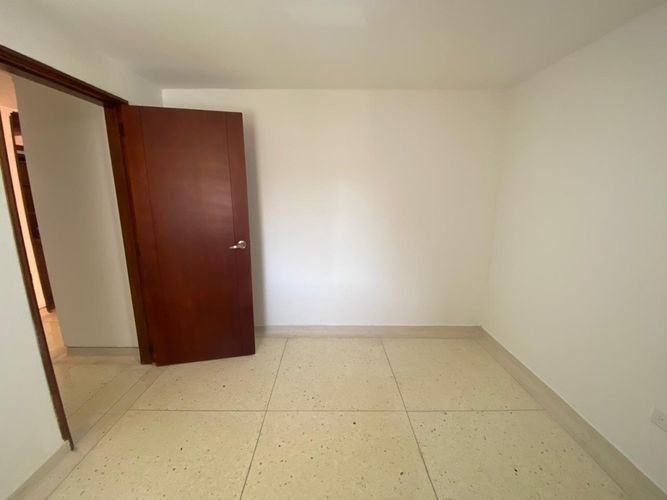 Apartamento de 2 alcobas en venta en Conjunto Residencial El Encanto, Barranquilla, 80 m² · foto 9 de 14