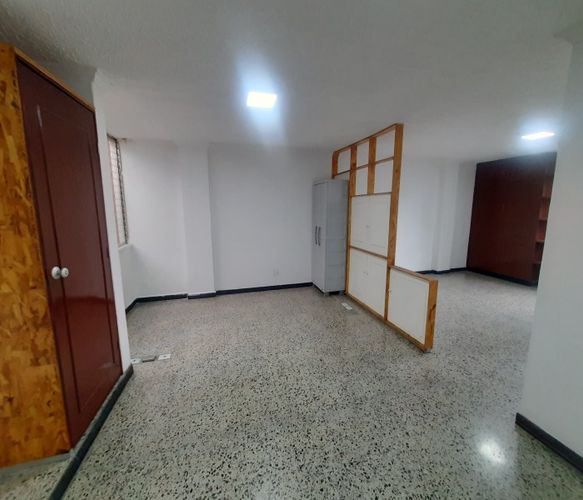 Oficina en arriendo en San Vicente, Cali, 45 m² · foto 5 de 6