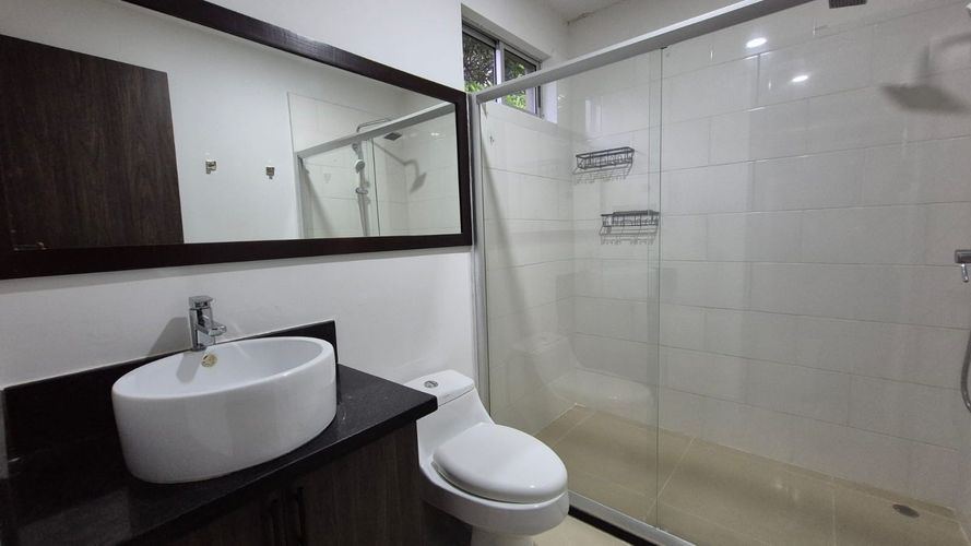 Casa de 5 alcobas en venta en Las Mercedes, Jamundí, 350 m² · foto 16 de 24