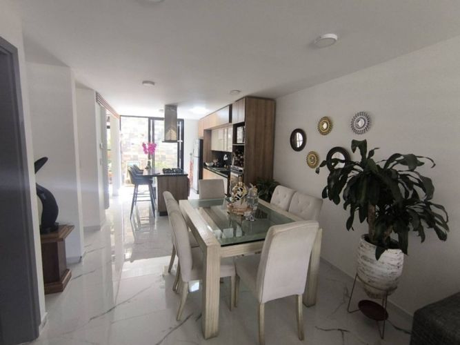 Casa de 3 alcobas en venta en El Carmen De Viboral, El Carmen de Viboral, 137 m² · foto 4 de 24