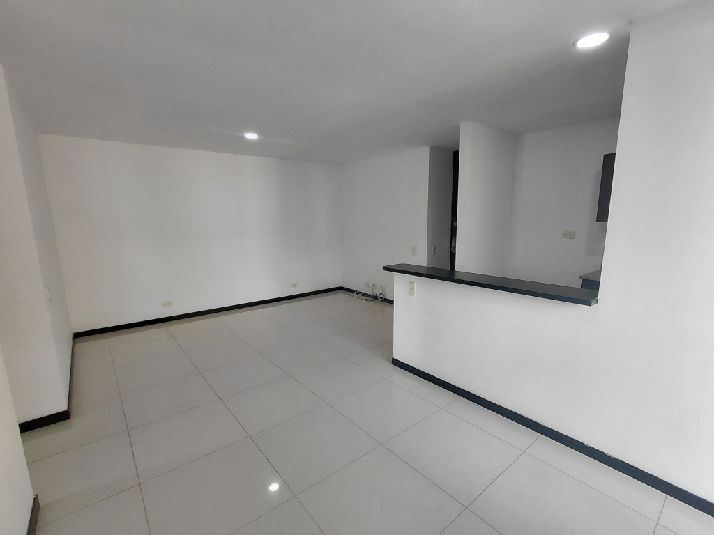 Apartamento en arriendo en El Poblado, Medellín · foto 8 de 20