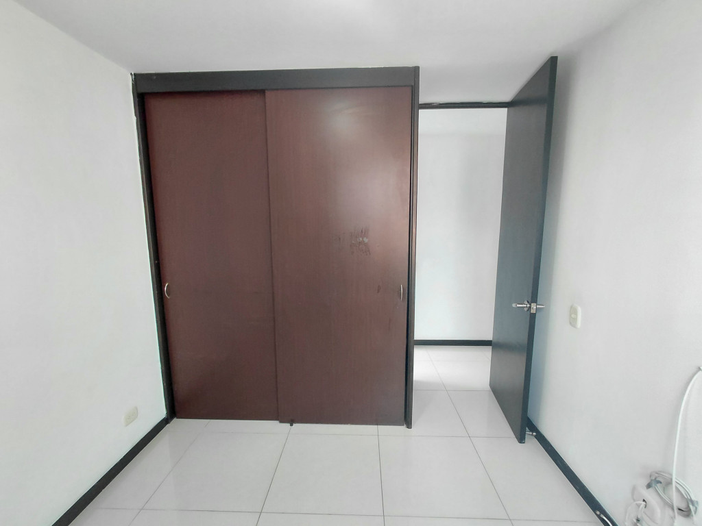 Apartamento en arriendo en El Poblado, Medellín · foto 13 de 20